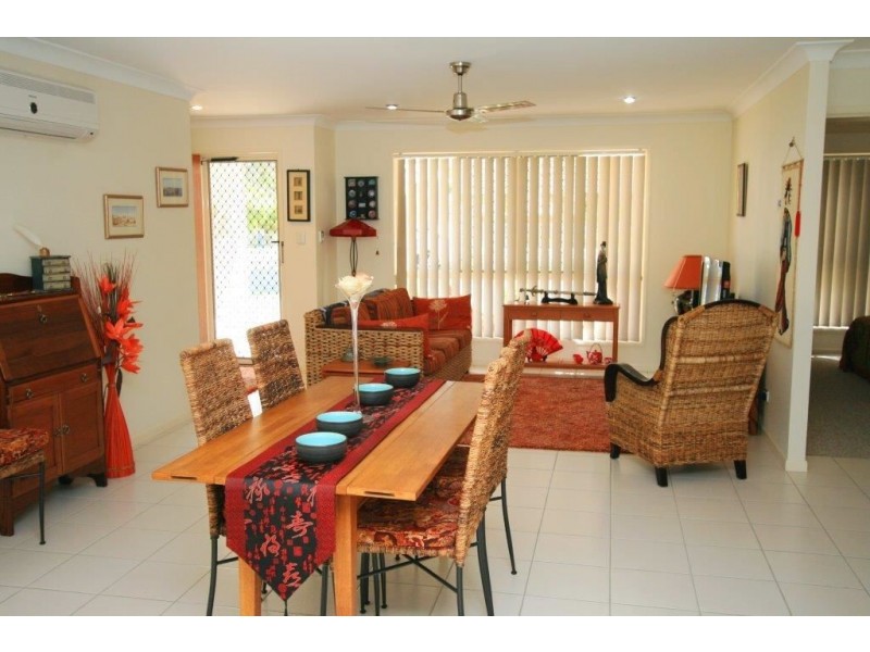 47B Banya St, Bongaree QLD 4507