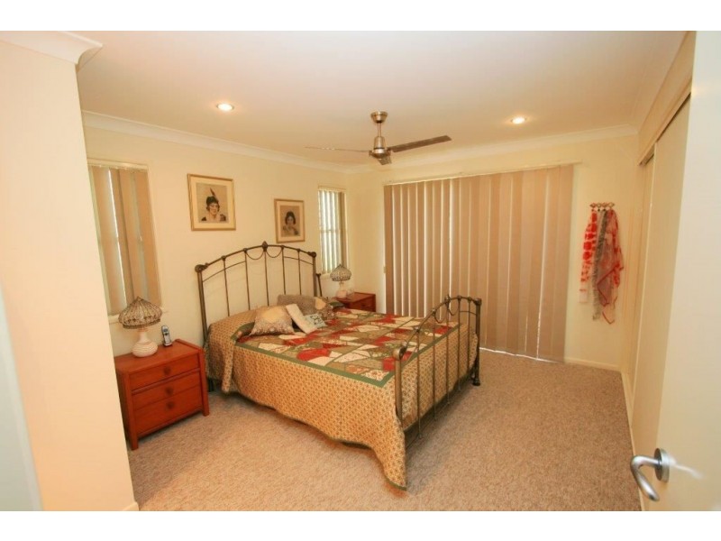 47B Banya St, Bongaree QLD 4507