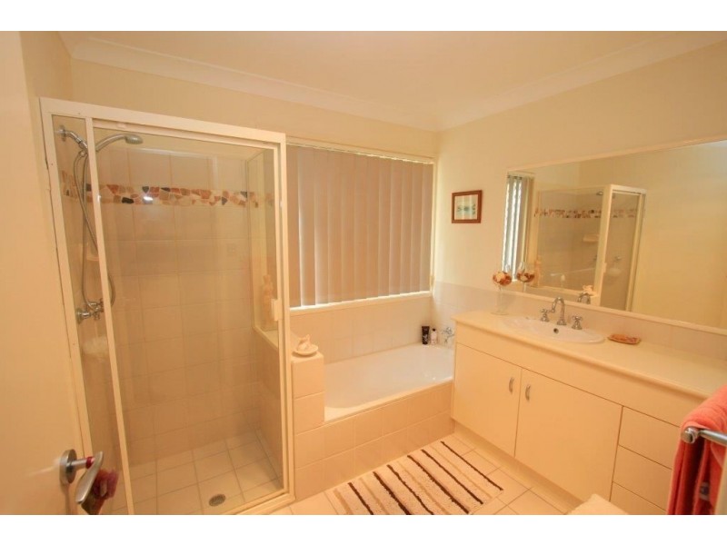 47B Banya St, Bongaree QLD 4507