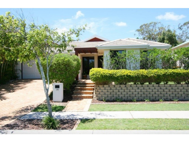 30 Corrimal Place, Sandstone Point QLD 4511