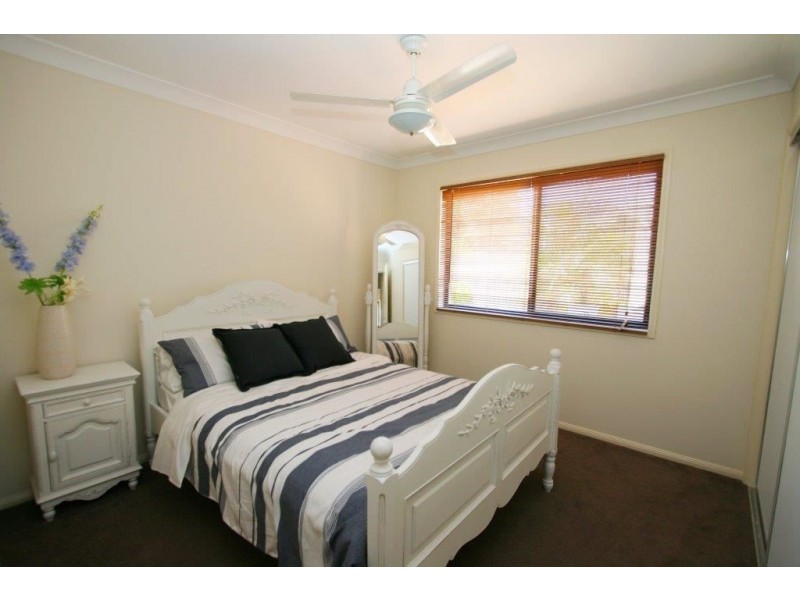 30 Corrimal Place, Sandstone Point QLD 4511