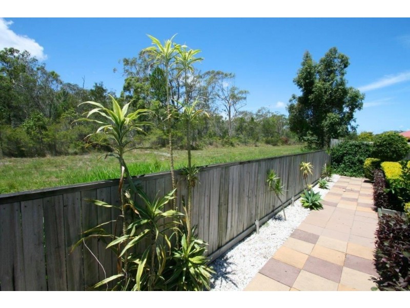 30 Corrimal Place, Sandstone Point QLD 4511