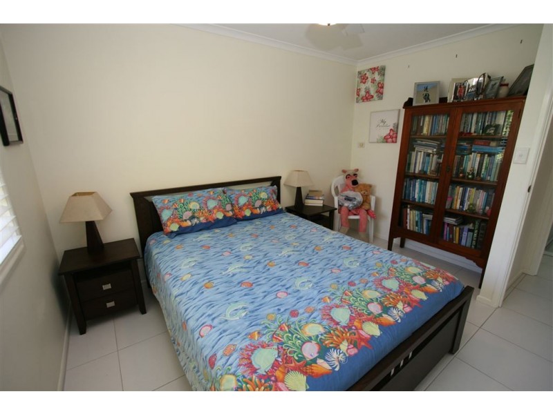 10 Elizabeth Batts Crt, Banksia Beach QLD 4507