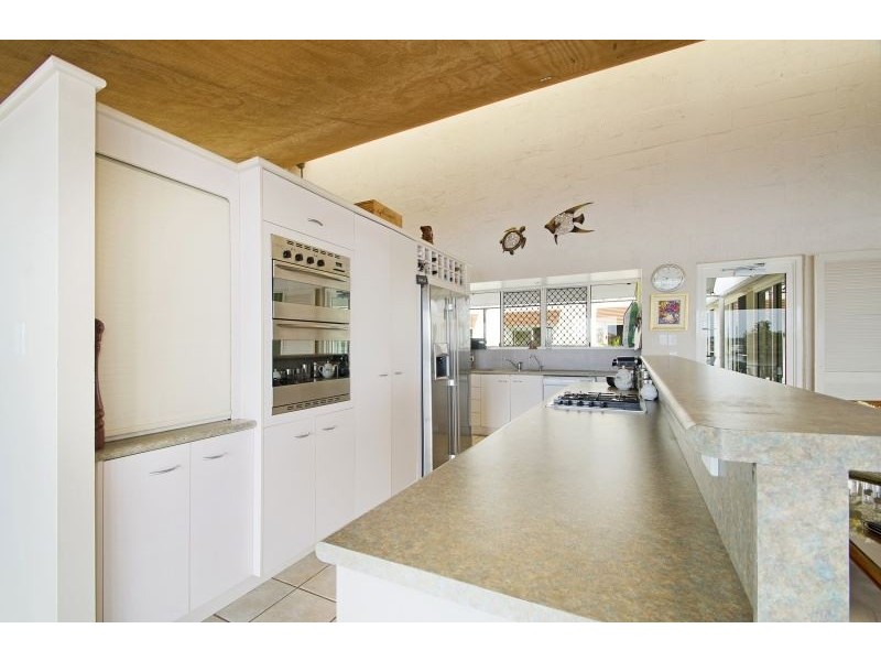 86 Endeavour Dr, Banksia Beach QLD 4507