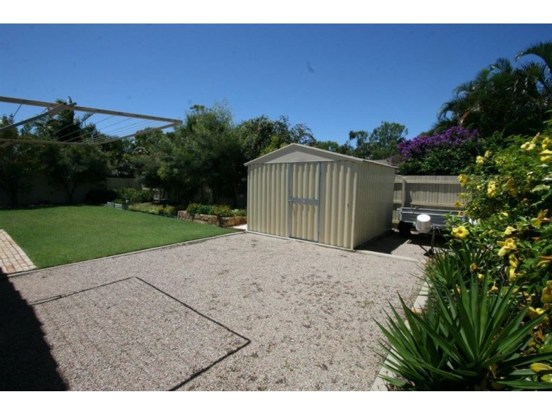 12 Mossman Way, Sandstone Point QLD 4511