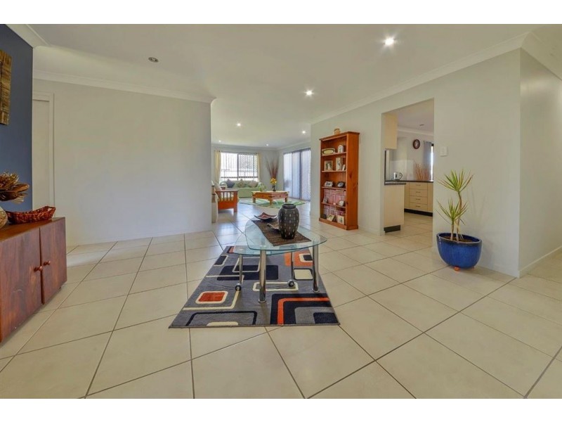 20 Sydes Crt, Ningi QLD 4511
