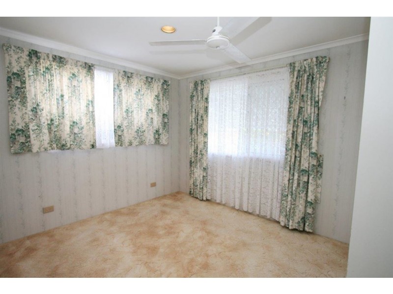 120/1 Kal-Ma-Kuta Dr, Sandstone Point QLD 4511