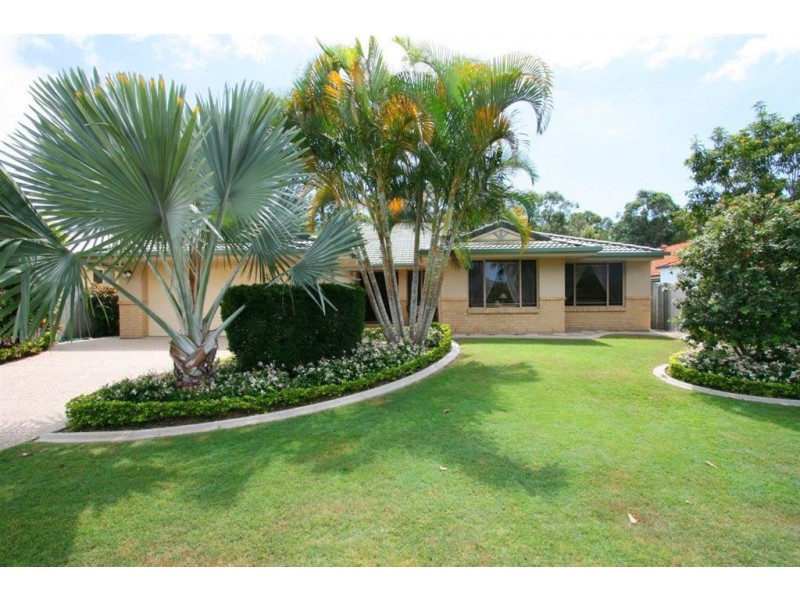 165 Endeavour Dr, Banksia Beach QLD 4507