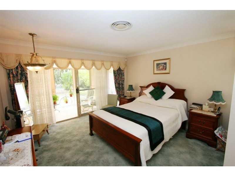 165 Endeavour Dr, Banksia Beach QLD 4507