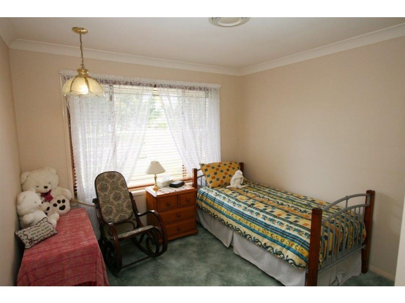 165 Endeavour Dr, Banksia Beach QLD 4507