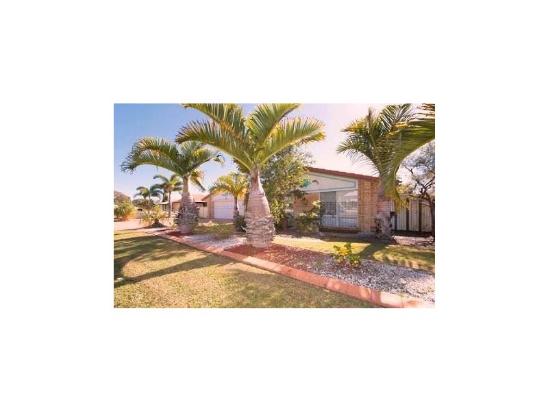 24 Seaforth St, Sandstone Point QLD 4511