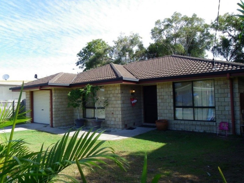 29 Hazell Ave, Banksia Beach QLD 4507