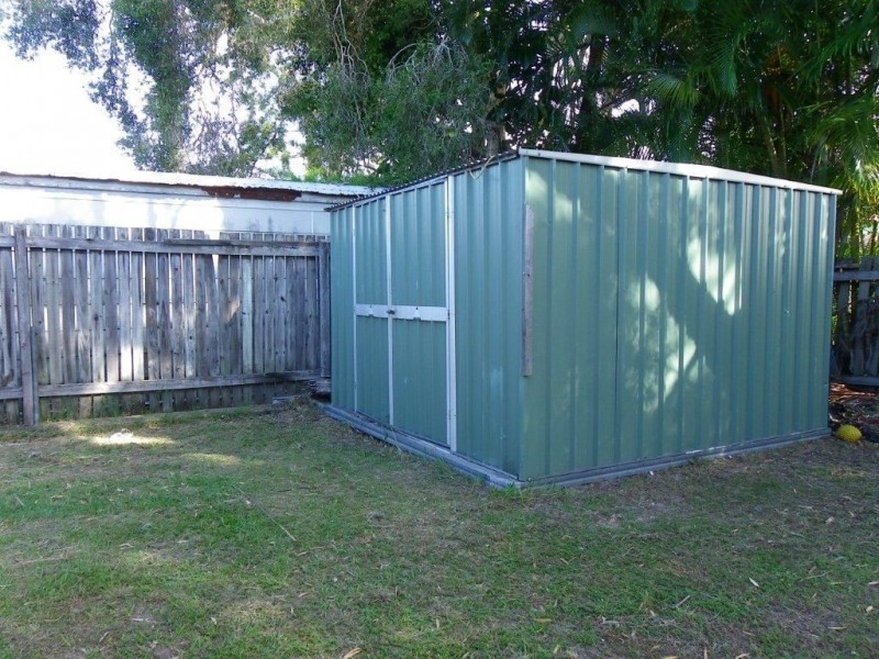 29 Hazell Ave, Banksia Beach QLD 4507