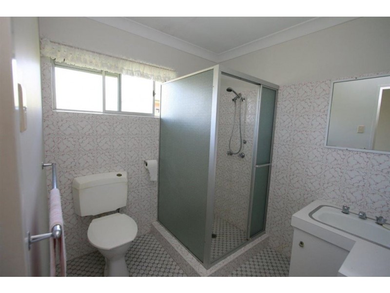 1/24 Ferguson Ave, Bongaree QLD 4507