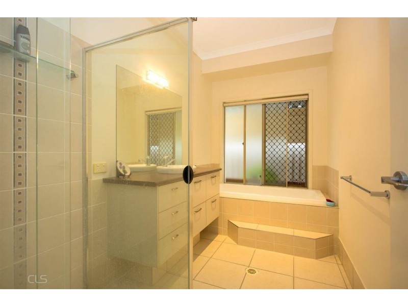37 Raptor Pde, Banksia Beach QLD 4507