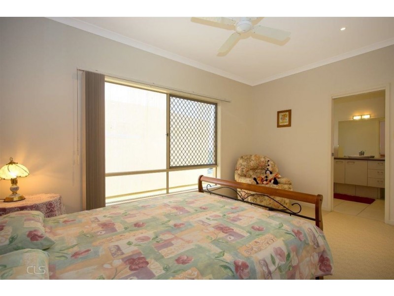 37 Raptor Pde, Banksia Beach QLD 4507