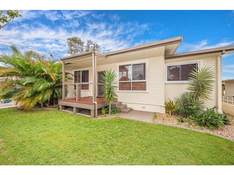 25 Gidya Ave, Bongaree QLD 4507