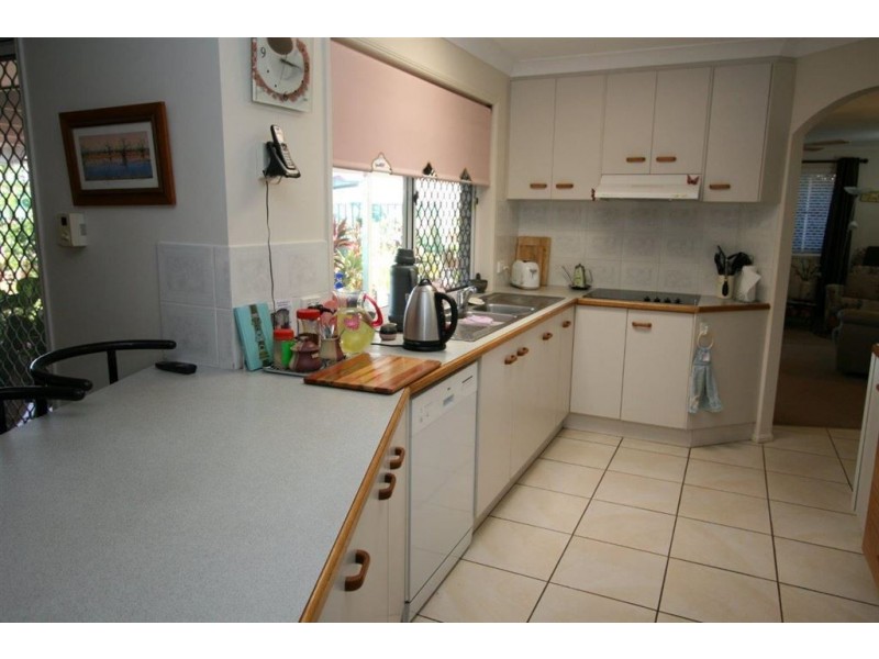 77 Jasmin Drive, Bongaree QLD 4507