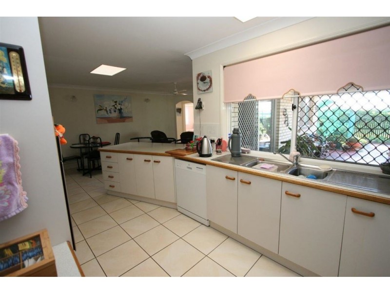 77 Jasmin Drive, Bongaree QLD 4507