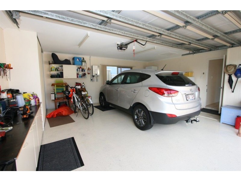 1/19 Bowsprit Cr, Banksia Beach QLD 4507