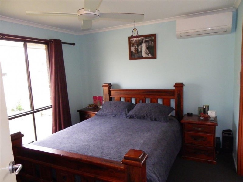 16 Hawaii Cres, Banksia Beach QLD 4507