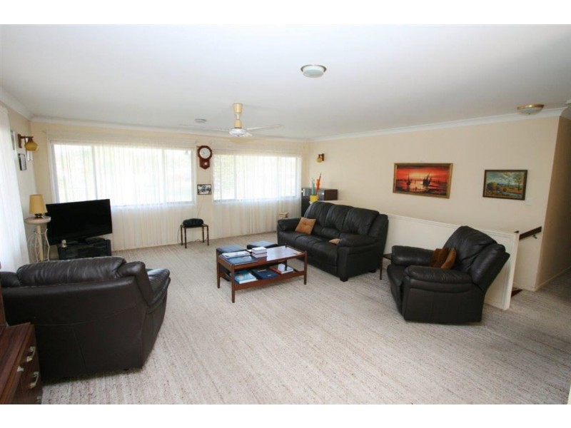 5 Clement St, Woorim QLD 4507