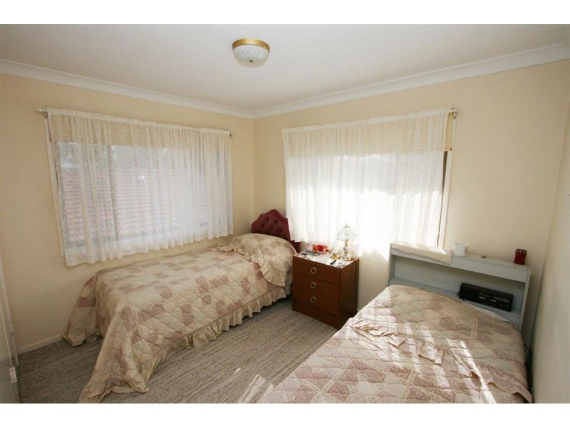 5 Clement St, Woorim QLD 4507