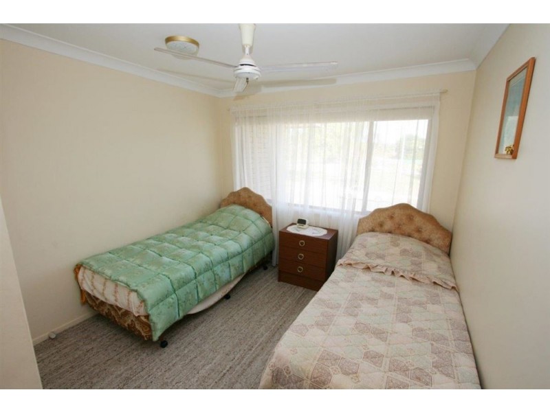 5 Clement St, Woorim QLD 4507