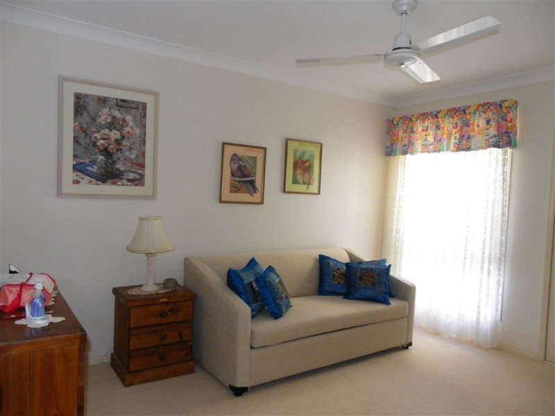 27 Flamingo Dr, Banksia Beach QLD 4507
