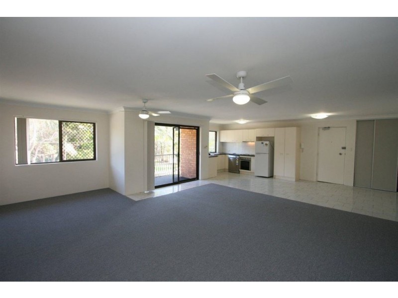 8/69 Toorbul St, Bongaree QLD 4507