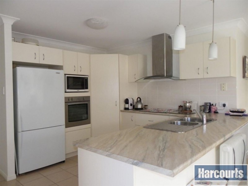 66 Kangaroo Ave, Bongaree QLD 4507