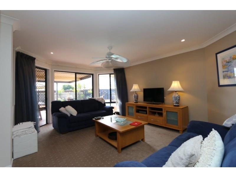 Sandstone Point QLD 4511