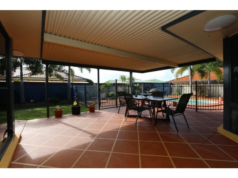Sandstone Point QLD 4511