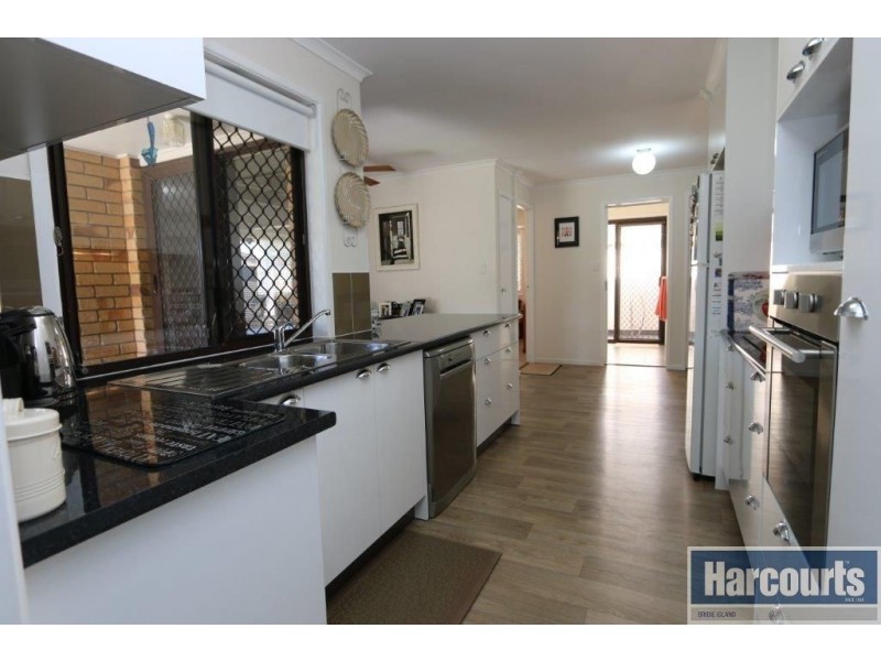 10 Taylor Street, Bongaree QLD 4507