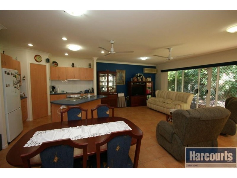 2/117 Cosmos Ave, Banksia Beach QLD 4507