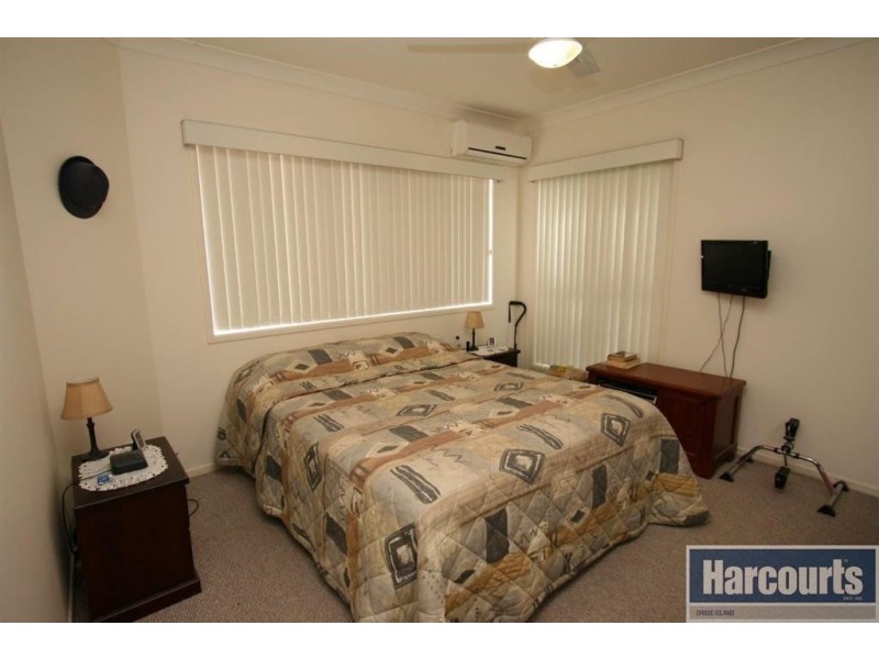 2/117 Cosmos Ave, Banksia Beach QLD 4507