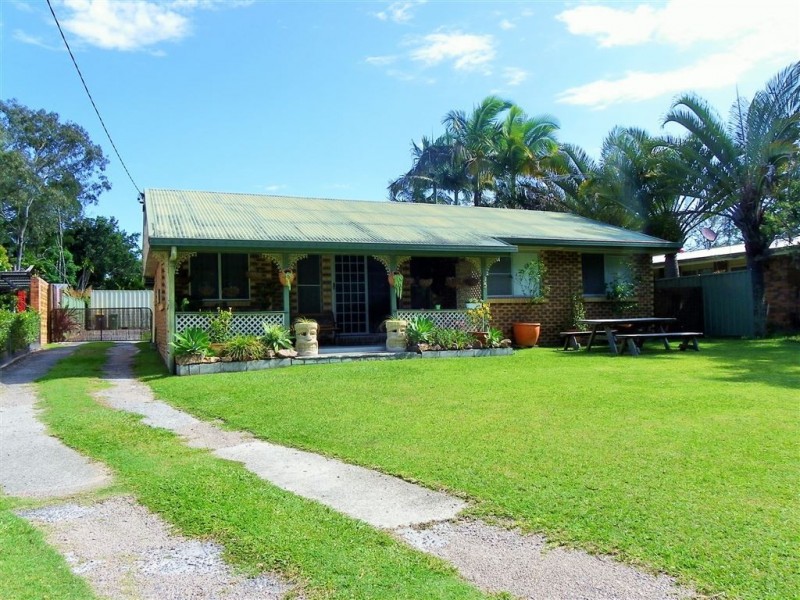 95 Ningi Esp, Ningi QLD 4511