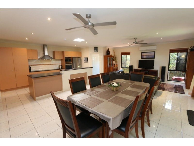 36 Mossman Way, Sandstone Point QLD 4511