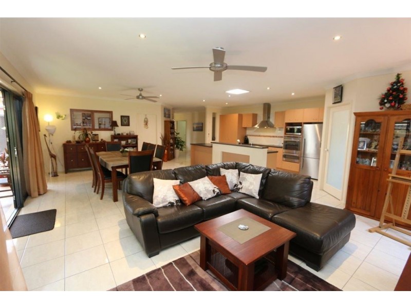36 Mossman Way, Sandstone Point QLD 4511