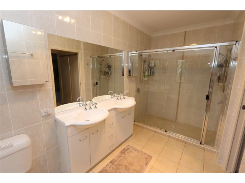 36 Mossman Way, Sandstone Point QLD 4511