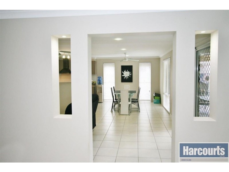 25 Barklya Cr, Bongaree QLD 4507