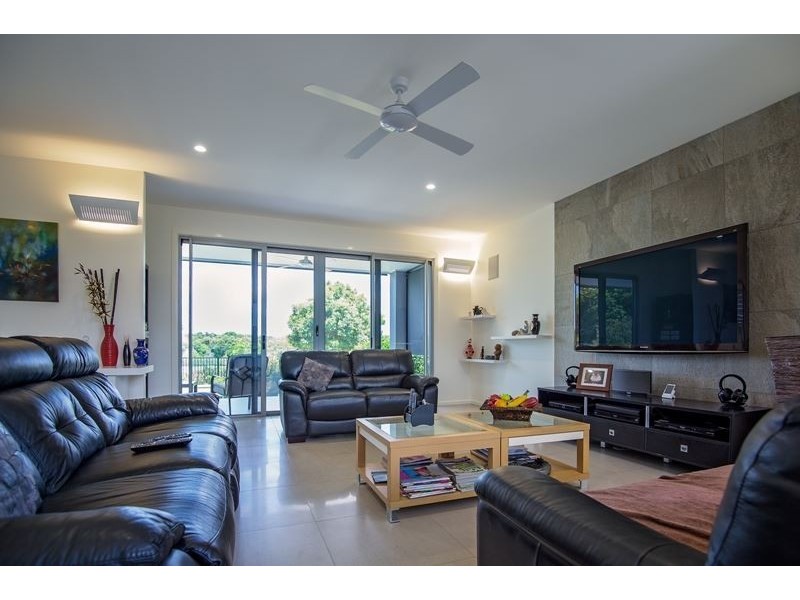 55 Dunebean Dr, Banksia Beach QLD 4507