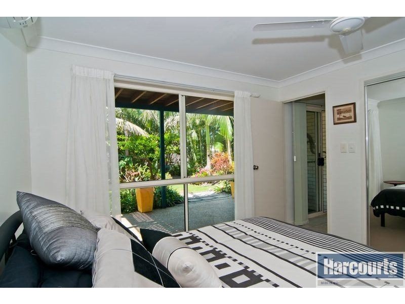 17 Eagle Ct, Banksia Beach QLD 4507