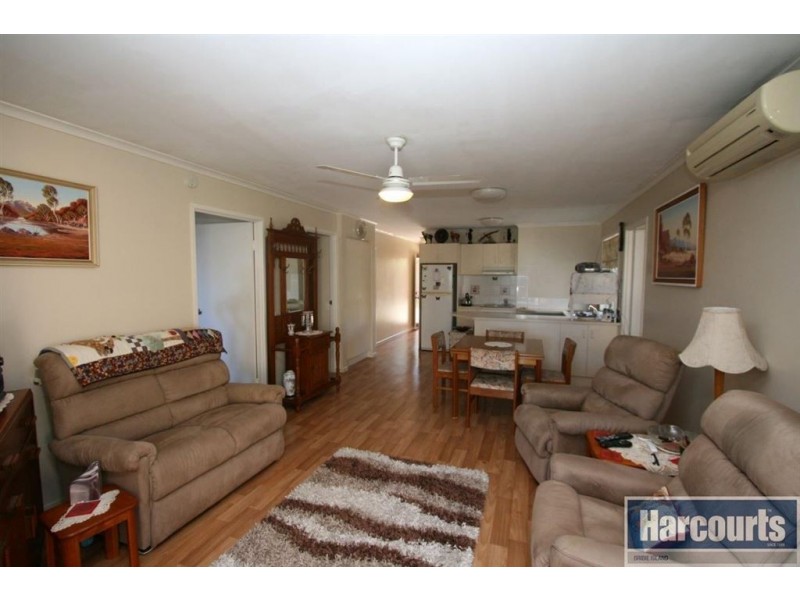 1/8 Warana Avenue, Bellara QLD 4507