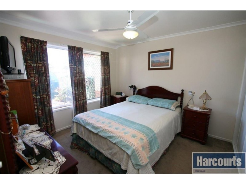 1/8 Warana Avenue, Bellara QLD 4507
