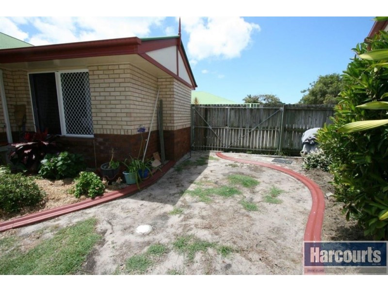 1/8 Warana Avenue, Bellara QLD 4507