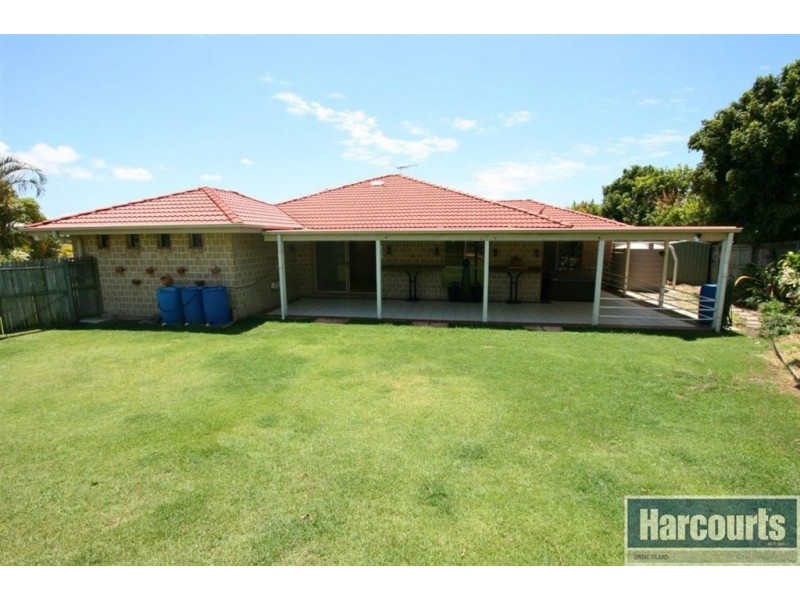 18 Scarborough Crt, Sandstone Point QLD 4511