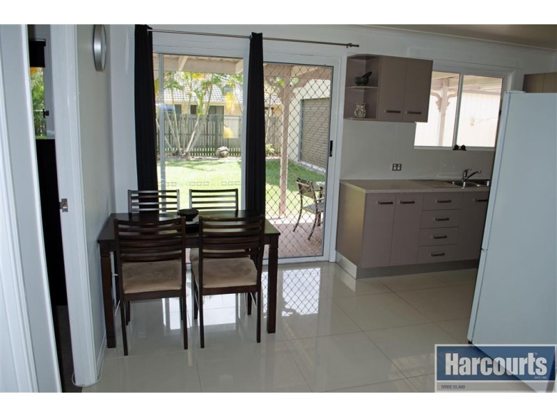 72 Ranald Ave, Ningi QLD 4511