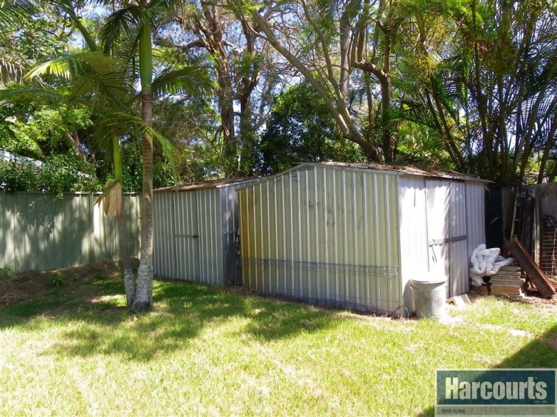 85 Ningi Esplanade, Ningi QLD 4511