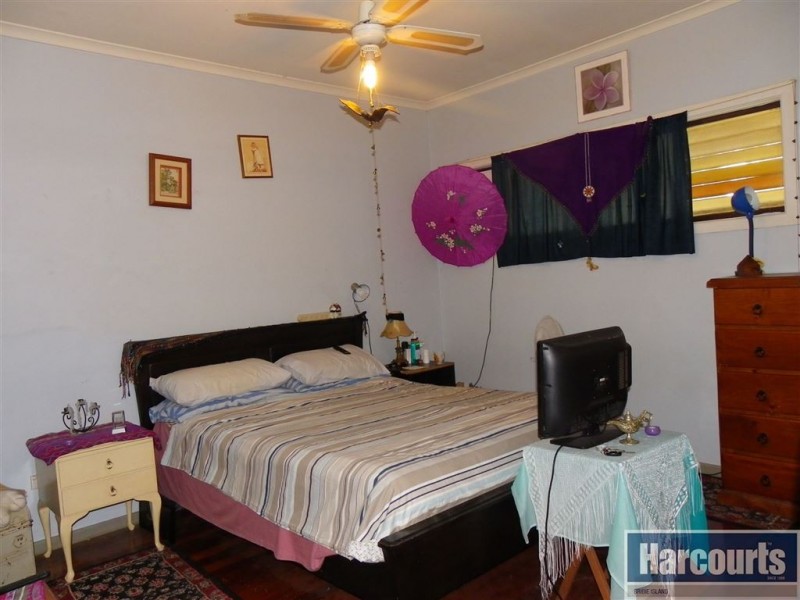 85 Ningi Esplanade, Ningi QLD 4511